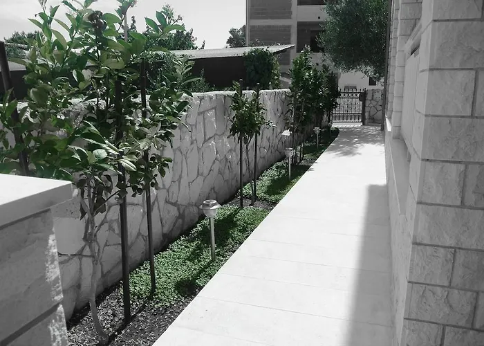 شقة Elena تروغير